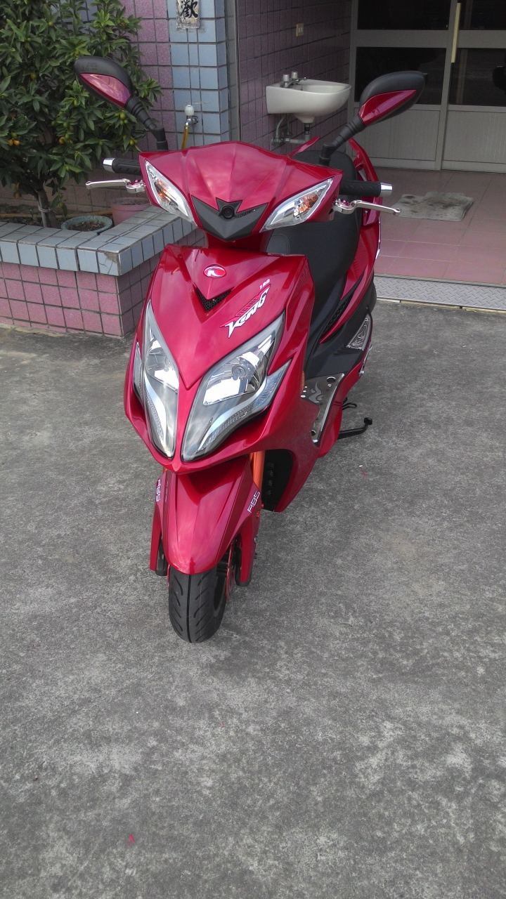 RCK 180 (ABS+motocam)暗紅色開箱