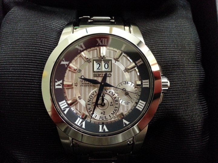 [開箱] SEIKO x Taiwan 60周年限量紀念錶 SNP111J1