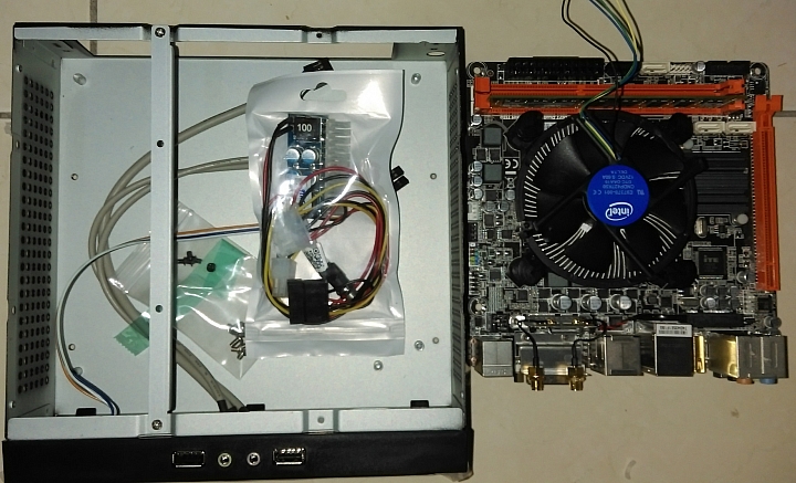 Morex 用了三個機殼