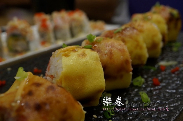 【台北美食】捷運中山站‧親子餐廳Colorful Roll 樂卷~美式加州卷Ｘ牛樂風拉麵不夠吃!?加麵不用錢！