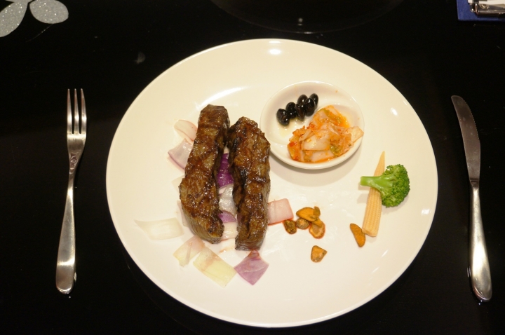台北食記-永和平價牛排[ 熱火鮮切碳烤牛排館 ]