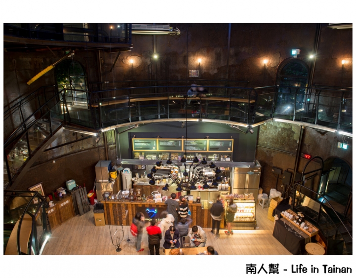 【台南市仁德區-景點】老糖廠搖身變成文創園區 # 十鼓文化村 # 夜遊