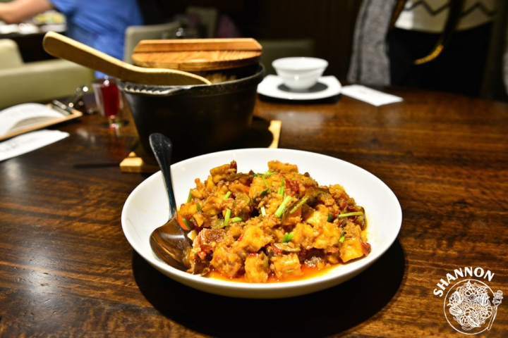 台北信義區[開飯川食堂(阪急店)]川菜、四川料理、聚餐、桌菜(市政府捷運站)