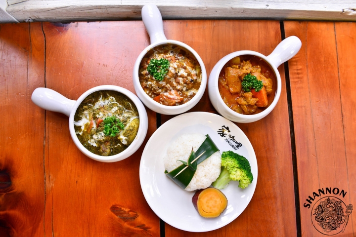 花蓮市[家咖哩]咖哩、南洋咖哩、特色餐廳、套餐、花蓮特色店、聚餐