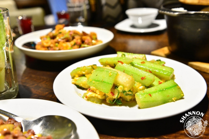 台北信義區[開飯川食堂(阪急店)]川菜、四川料理、聚餐、桌菜(市政府捷運站)
