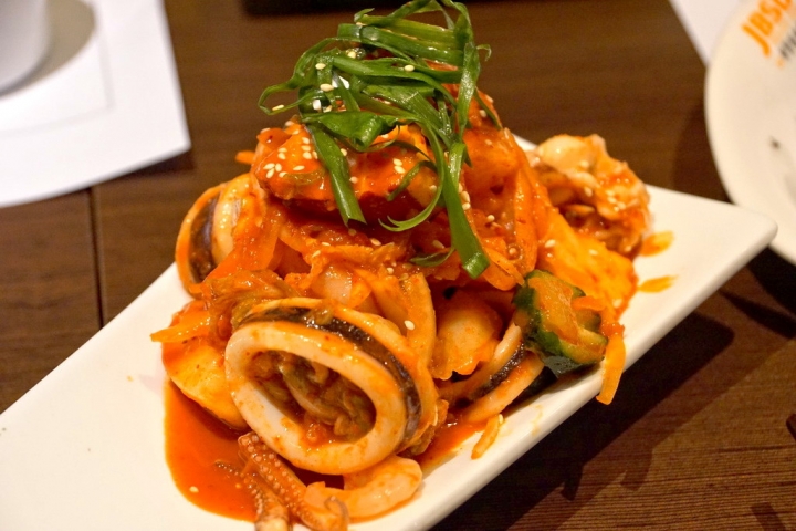 [東區] 涓豆腐 南紡夢時代店