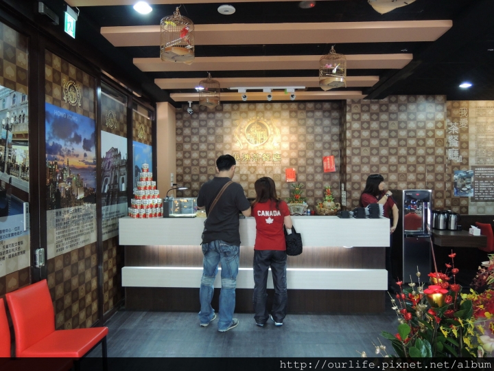 台中西區．道地港式茶餐廳(開幕7折)@港澳茶餐廳(+wifi)