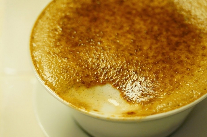 結合咖啡、展演空間、設計和餐具的[ ME Living Arts/皿皿 ]