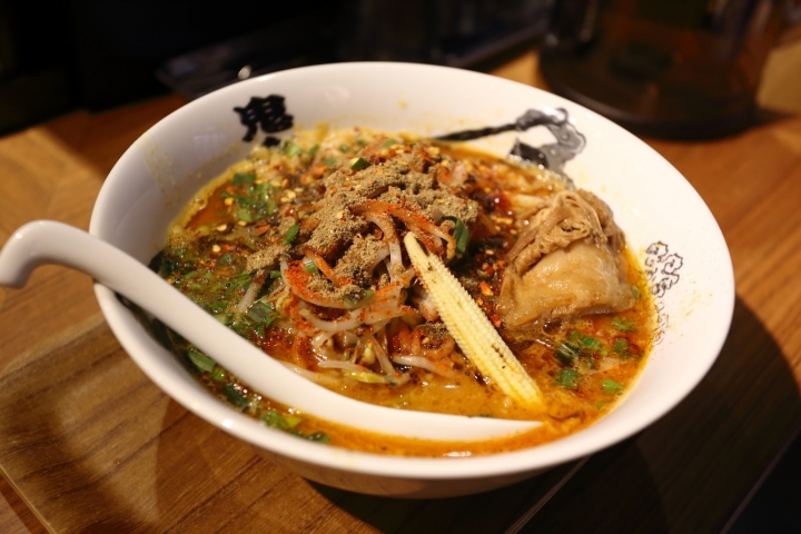 [食記] 台北｜中山站．鬼金棒（辣麻味噌拉麵）