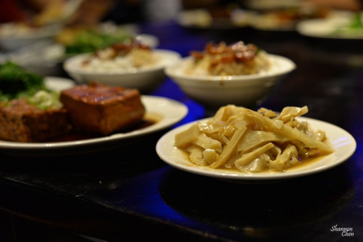 台北中山區[富霸王豬腳極品]豬腳飯、排隊、單點、四平商圈、魯肉飯、外帶、中高價(捷運松江南京站)