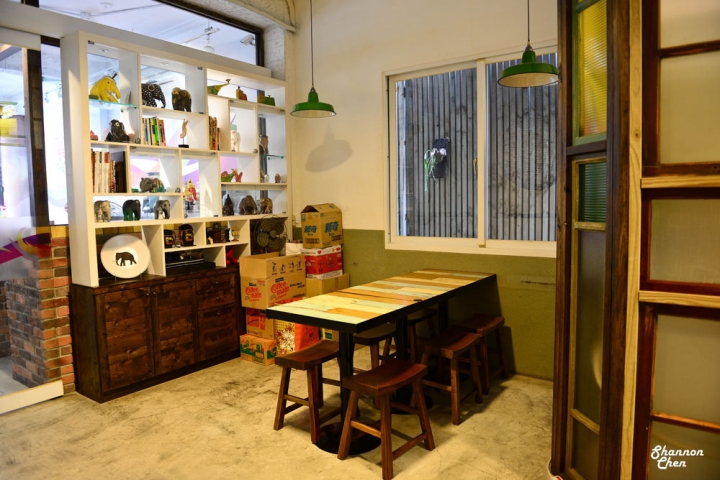 台中南區[THAI泰好喝泰式茶(忠孝店)]泰式料理、泰式小吃、泰式茶、中餐、下午茶、甜點、手搖飲品