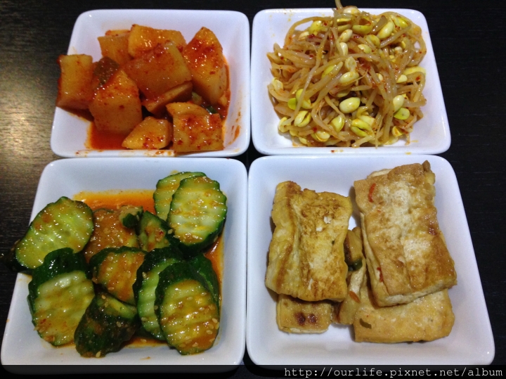 高雄必吃．價平量多又道地的韓國料理@哈摩尼韓食堂(+wifi)