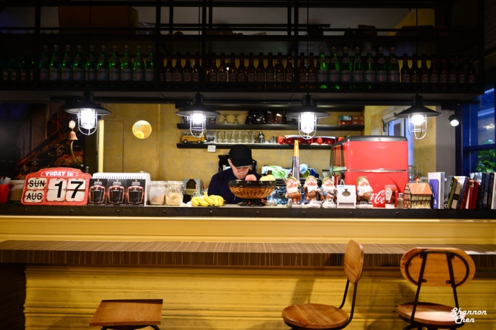 台中北屯區[奧樂美特Olimato Bistro]早午餐、平價、大分量、鐵鍋早餐、免服務費