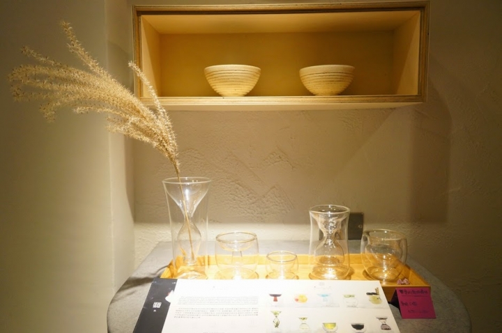 結合咖啡、展演空間、設計和餐具的[ ME Living Arts/皿皿 ]