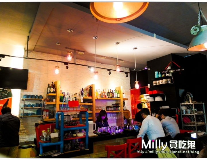 NOOICE餐酒館。工業風設計裝潢~創意餐點好吸睛