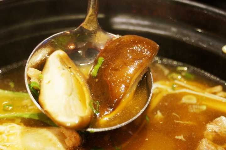 台北食記-永和平價牛排[ 熱火鮮切碳烤牛排館 ]