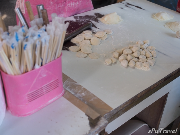 [食記] sPu@ 宜蘭市 正好鮮肉小籠包、北門綠豆沙牛乳大王─超人氣排隊美食..(原正常鮮肉小籠包)