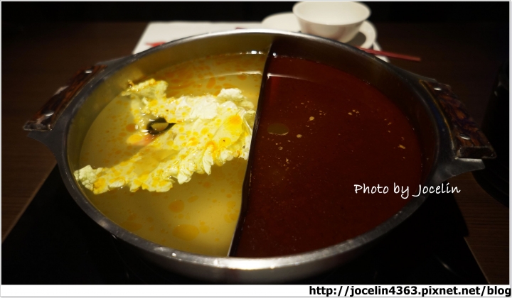 [台北美食] 滿堂紅頂級麻辣鴛鴦鍋 | 白金級牛肉的味蕾饗宴