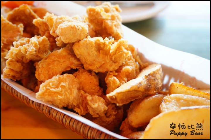 高雄西子灣 七日七日韓式炸雞 !! Chir Chir ~