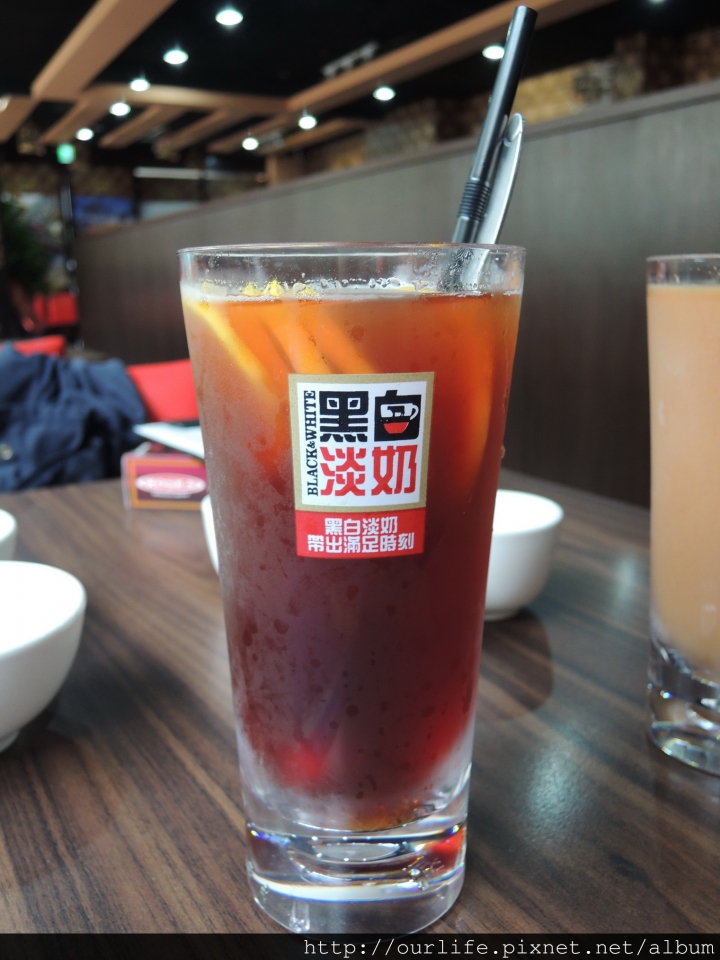 台中西區．道地港式茶餐廳(開幕7折)@港澳茶餐廳(+wifi)