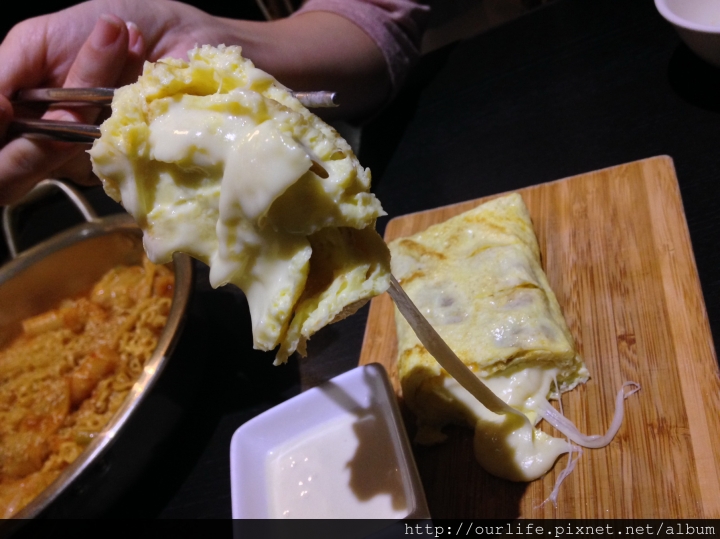 高雄必吃．價平量多又道地的韓國料理@哈摩尼韓食堂(+wifi)
