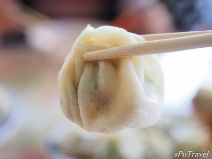 [食記] sPu@ 宜蘭市 正好鮮肉小籠包、北門綠豆沙牛乳大王─超人氣排隊美食..(原正常鮮肉小籠包)