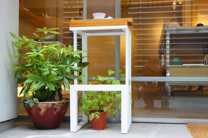 結合咖啡、展演空間、設計和餐具的[ ME Living Arts/皿皿 ]