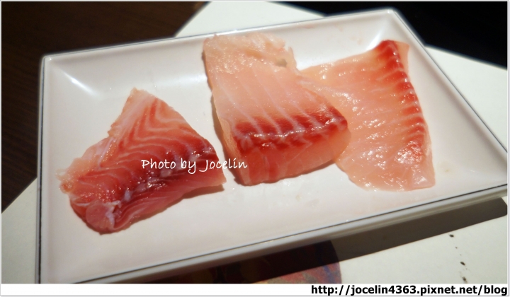 [台北美食] 滿堂紅頂級麻辣鴛鴦鍋 | 白金級牛肉的味蕾饗宴