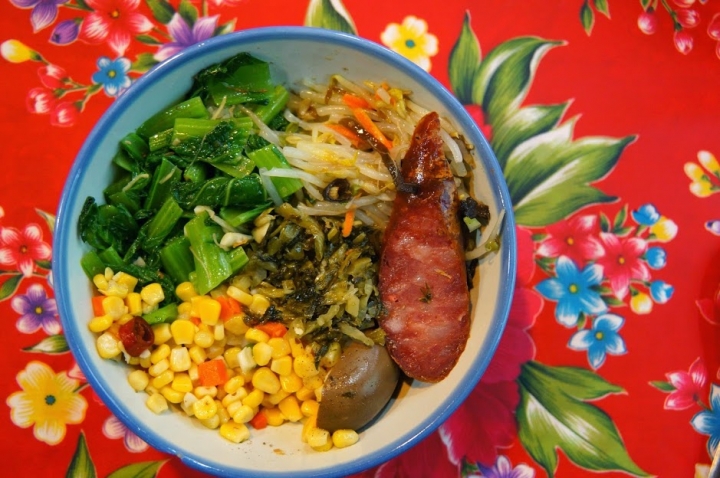 宜蘭逛頭城老街吃[ 老街懷舊食堂 ]