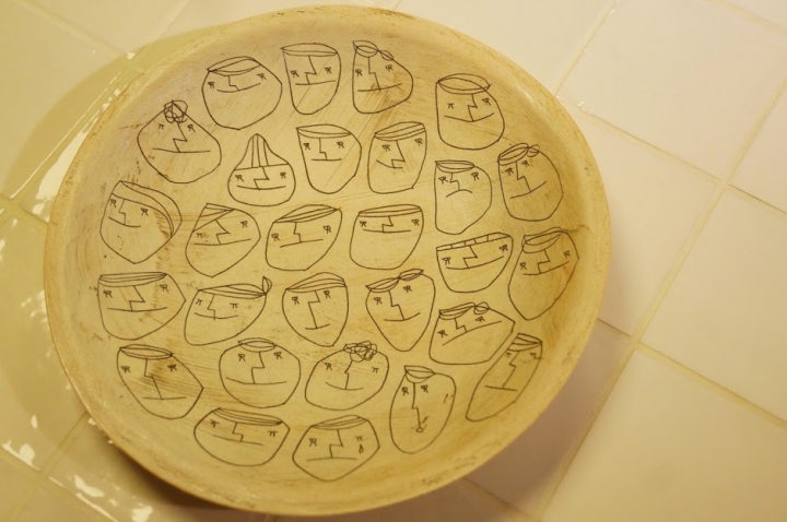 結合咖啡、展演空間、設計和餐具的[ ME Living Arts/皿皿 ]