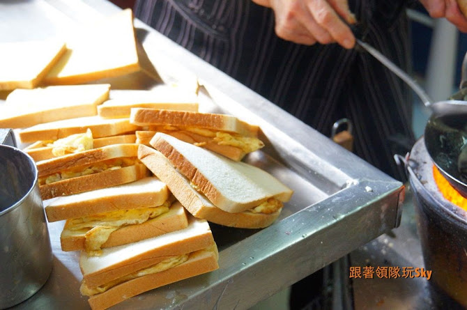 台南美食推薦-武廟超香古早味早餐[ 阿嬤炭烤三明治 ]