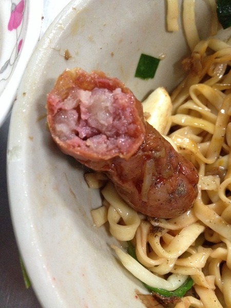 國珍魯肉麵-在地人的元氣早餐，魯肉麵+魷魚肉羹