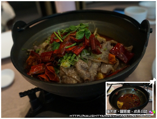 北投奇岩。大地溫泉酒店 ～ 泡湯 . 美食 . 擁書香  (過年團圓好所在)