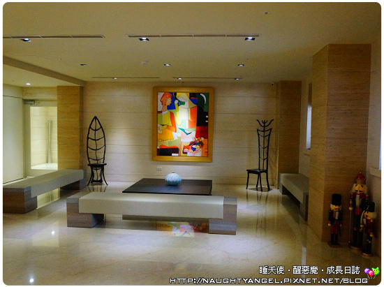 北投奇岩。大地溫泉酒店 ～ 泡湯 . 美食 . 擁書香  (過年團圓好所在)