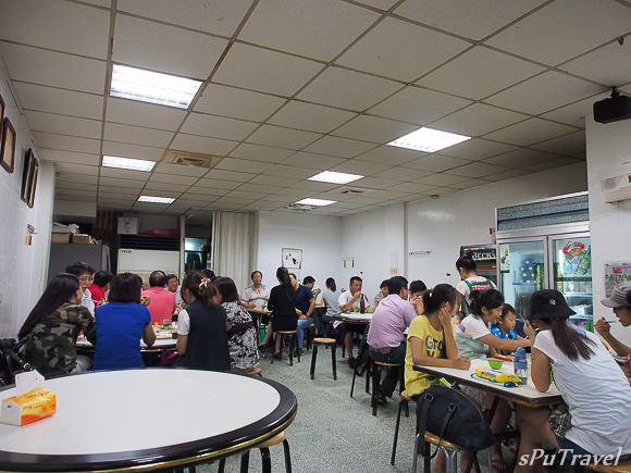 [食記] sPu@ 台北中山區 雙連牛肉陳─隱身巷弄的平價快炒店、好吃大推!!