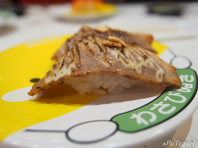 [沖繩] sPu@ 新奇好吃又好玩的壽司店─富山迴轉壽司(PREMIUM海王)...JR列車幫你送餐唷!!