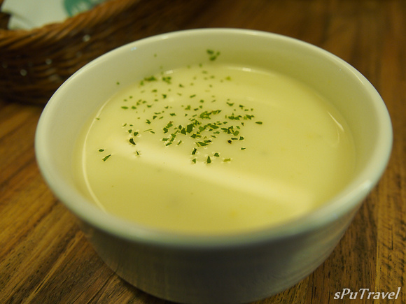 [食記] sPu@ 台北信義區 超厲害的PASTA小店，大推!!!─PALM PASTA(六張犁捷運站旁)