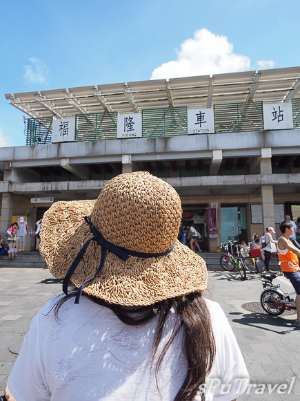 [遊記] sPu@ 台北福隆 福隆半日遊─陽光X沙灘X比基尼..來個最熱血的鐵馬+海灘遊吧...+美味福隆便當─鄉野便當
