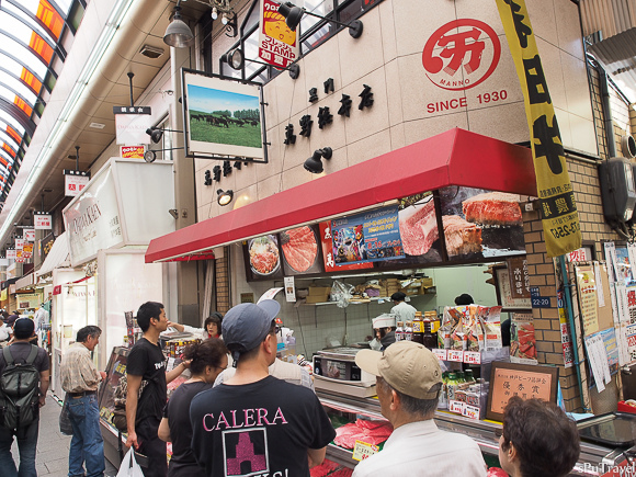 [日本 大阪] 來體驗日本の菜籃族─黑門市場+京阪最好買的藥妝店(上)