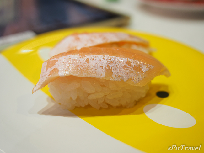 [沖繩] sPu@ 新奇好吃又好玩的壽司店─富山迴轉壽司(PREMIUM海王)...JR列車幫你送餐唷!!