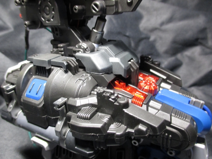 1/20 GP04鋼彈頭像加人物