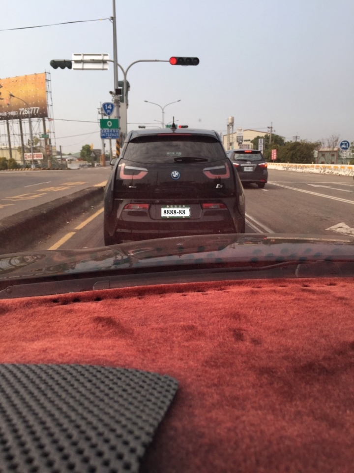 回家路上巧遇i3