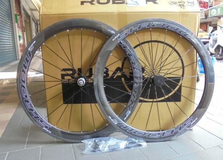 請問個位大大有人RUBAR SHADOW STONE 50C