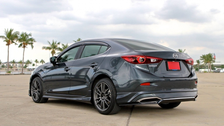 分享泰國all new mazda3的包
