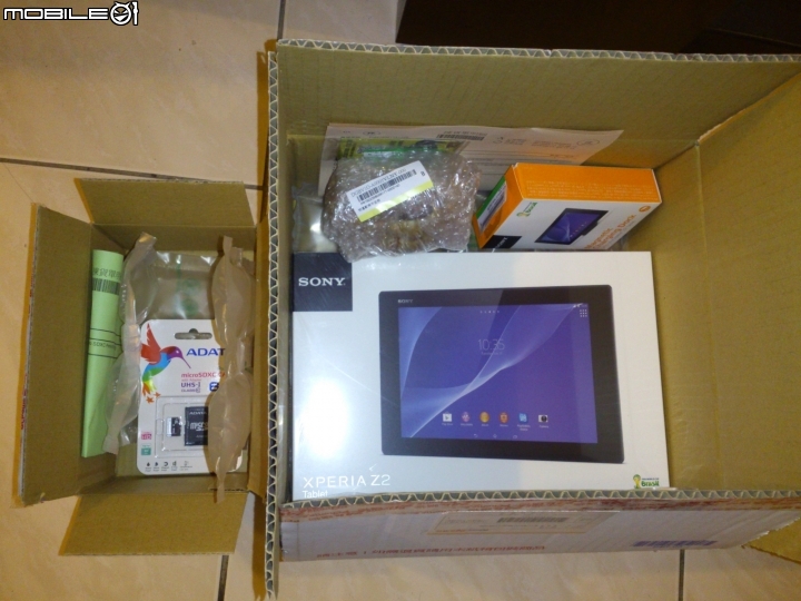 [開箱] 有點落伍的開箱..... sony z2 tablet (第一次買平板 ^^ )