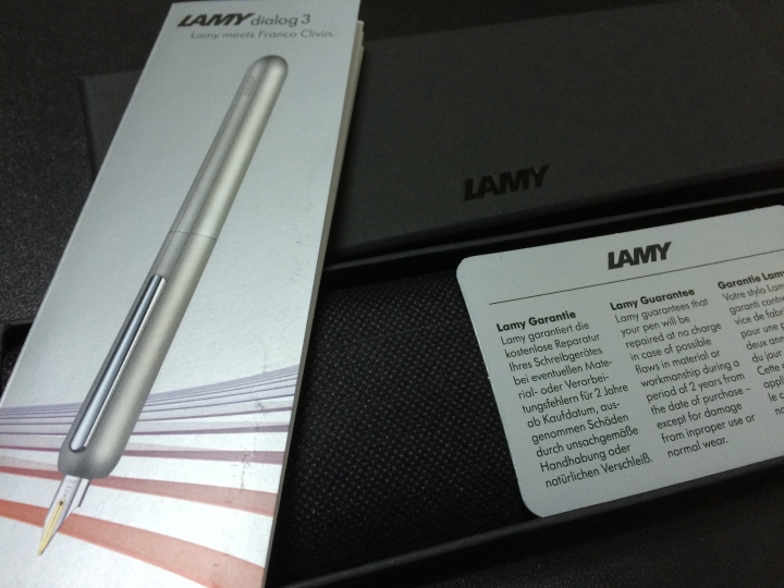 LAMY 14K黃金筆尖伸縮鋼筆開箱
