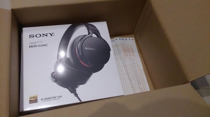 [開箱] 我的第一支萬元等級耳機—Sony MDR-1ADAC