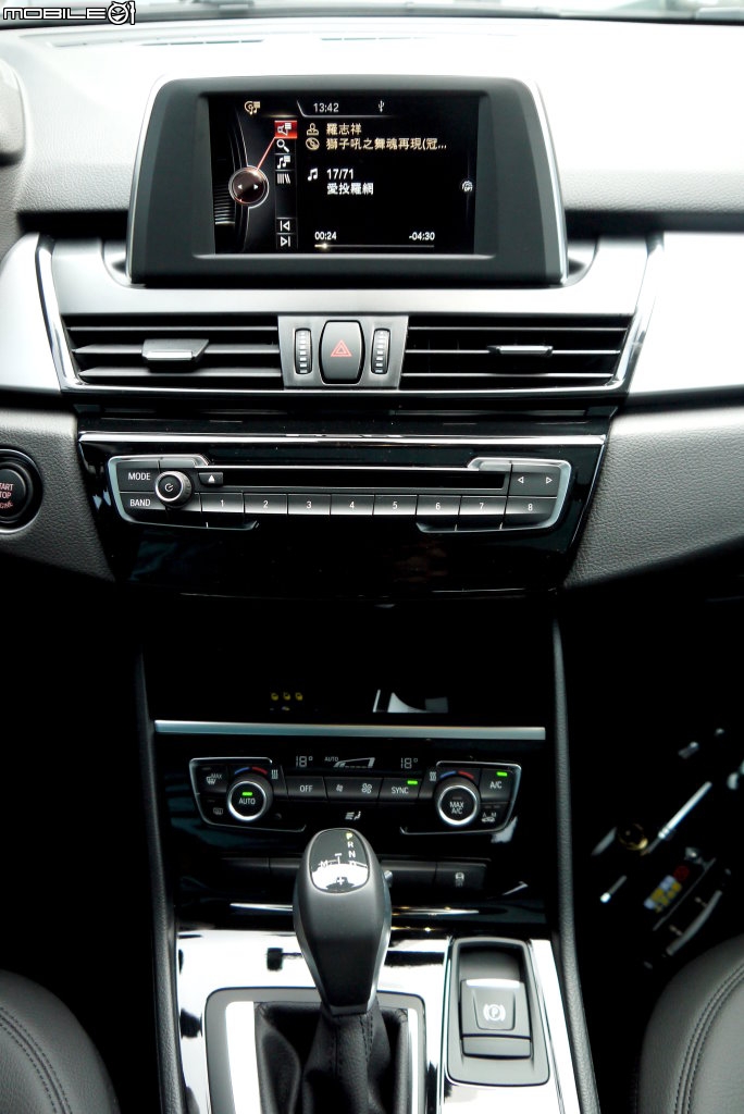 【開箱】BMW 2 Series Active Tourer 218d