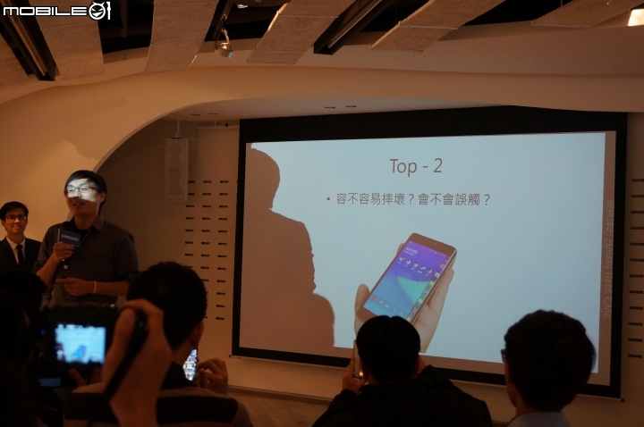 【體驗活動】全面曲動．側轉未來 Samsung GALAXY Note Edge 創世紀。領航先曲體驗會