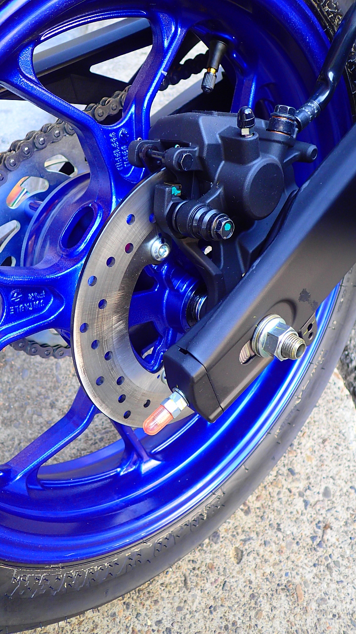 Yamaha YZF-R25  vs  Kawasaki NINJA 250  心得比較 R3   全日本壓馬路（株）